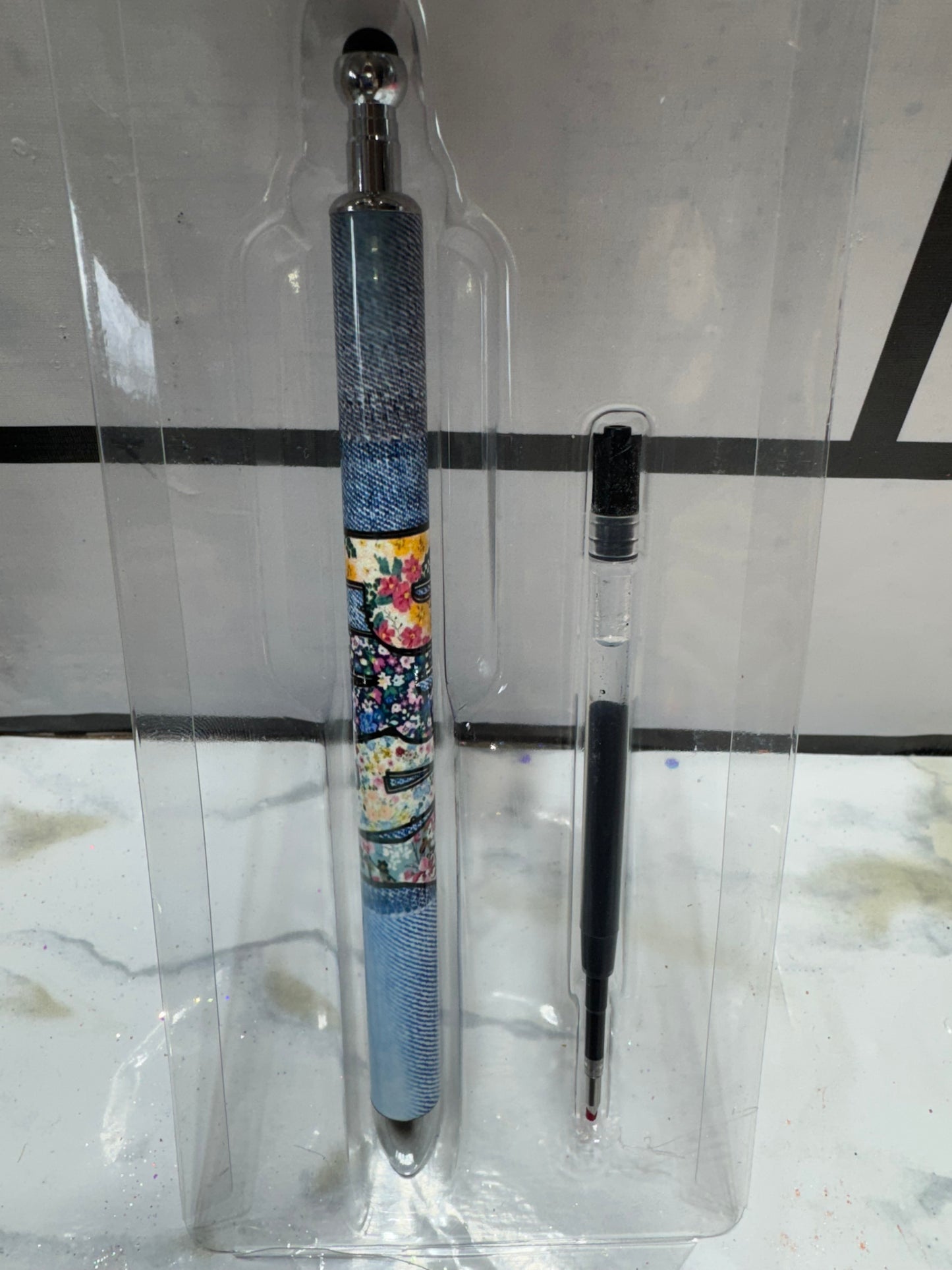 Metal Personalized Pen W/extra ink